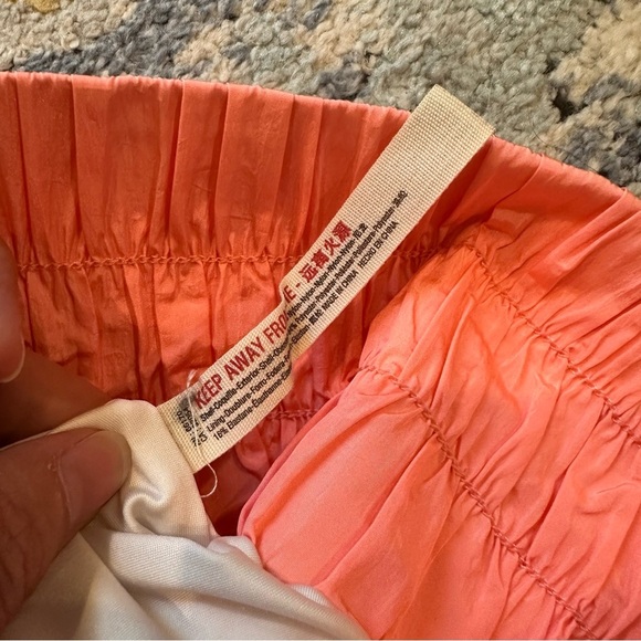 Free People Movement Coral Women's Athletic Shorts Size Large - Picture 5 of 6